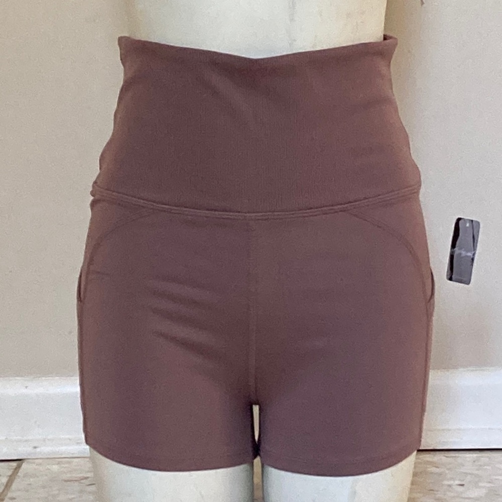Free People Yoga Short w/ Pockets ..sold out